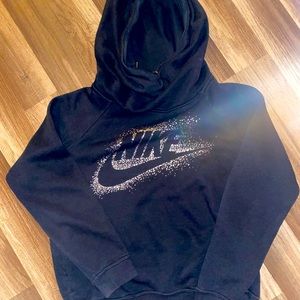 Womens funnel neck Nike "rally" Hoody